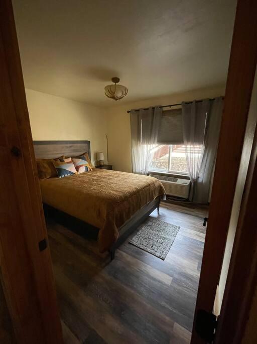 Parkway Yellowstone Guest House Apartment #3 Gardiner Kültér fotó