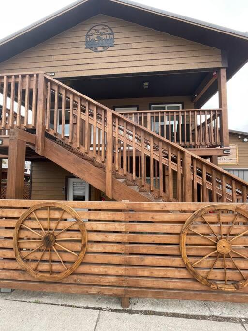 Parkway Yellowstone Guest House Apartment #3 Gardiner Kültér fotó