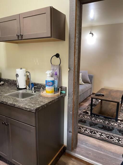 Parkway Yellowstone Guest House Apartment #3 Gardiner Kültér fotó